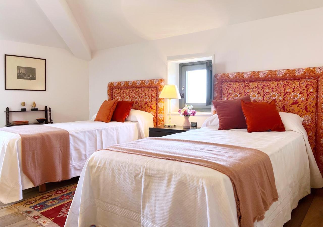 Castillo De Corvinos Huesca Room photo