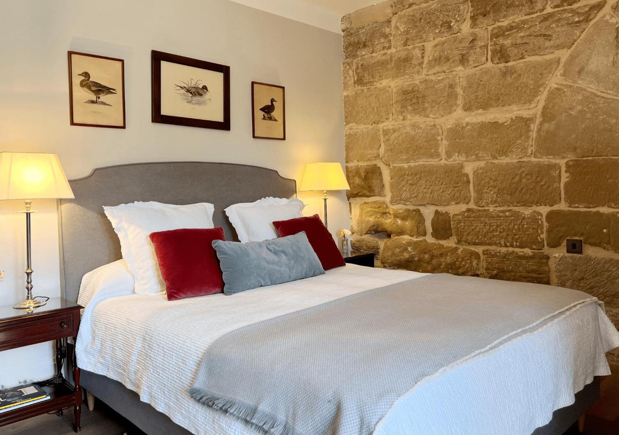 Castillo De Corvinos Huesca Room photo